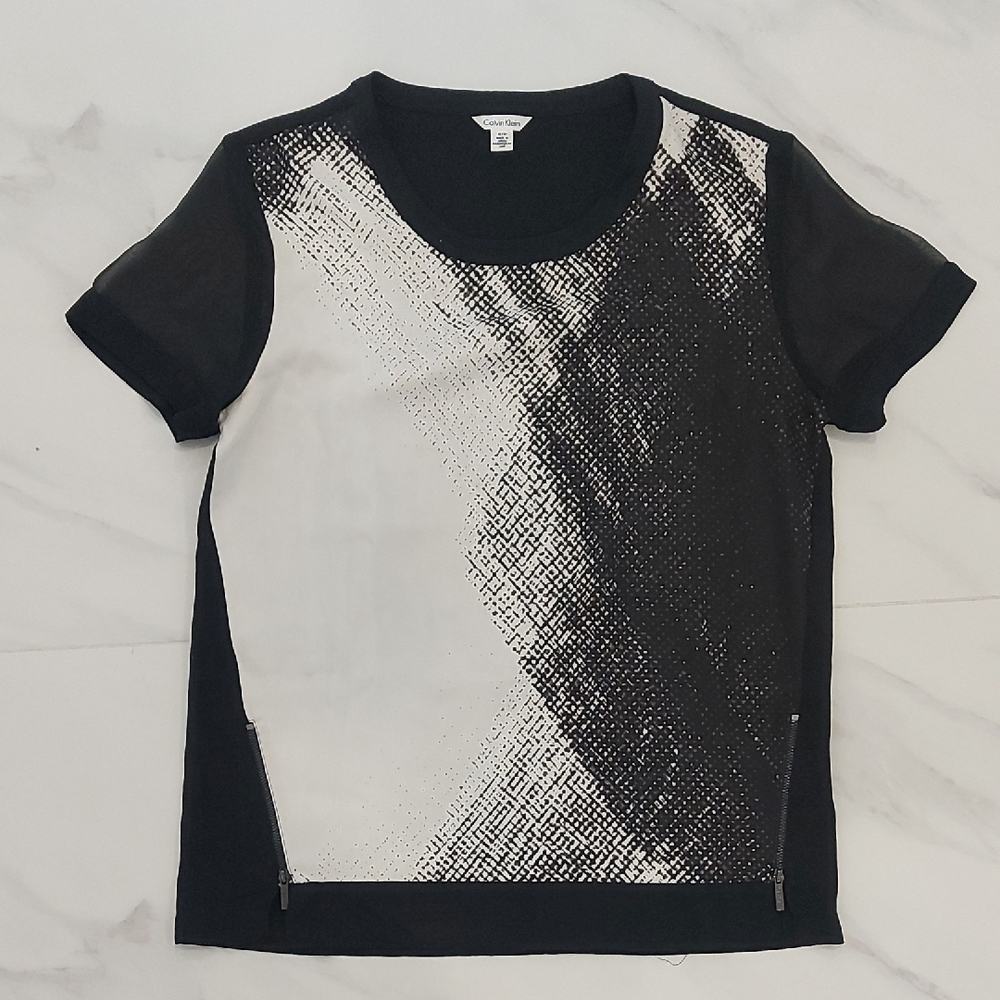 Black and White Graphic T-Shirt